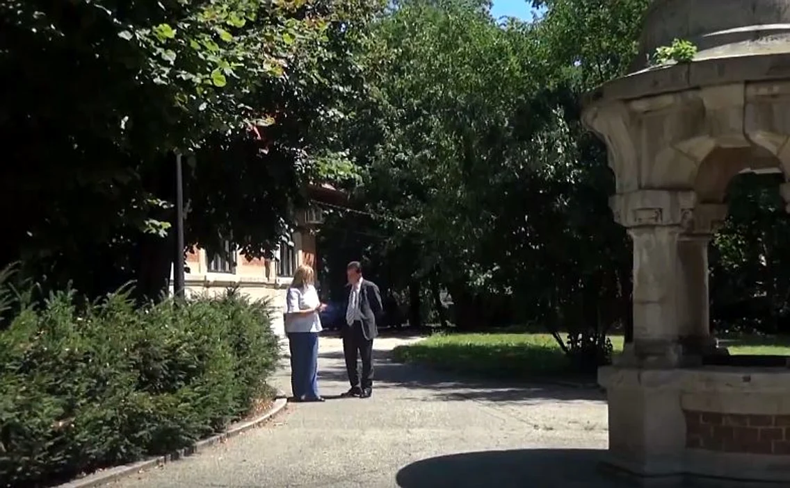 2 cristina topescu si ludovic orban interviu canal 33 02 jpg jpeg