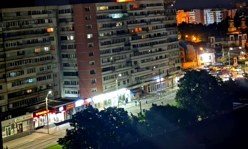 Drona căzuta pe un bloc din Galați jpeg