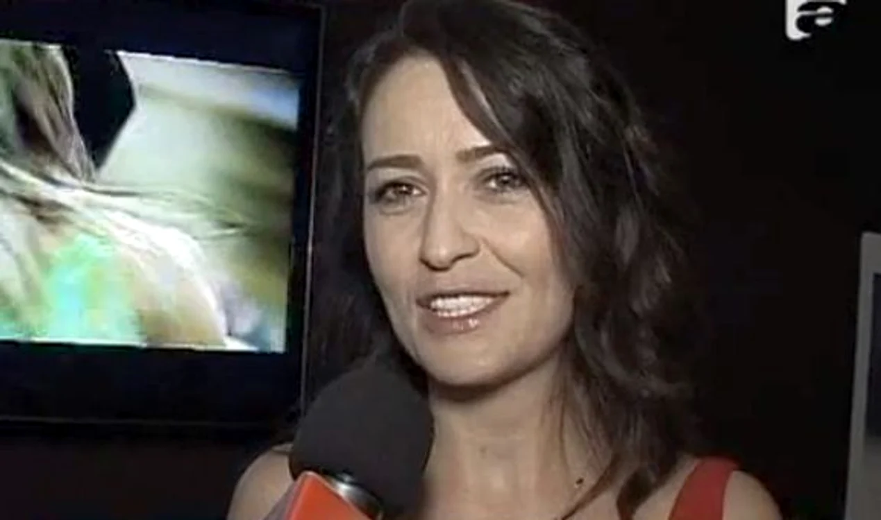 
    Amalia Năstase radiază de fericire, din nou. (captură Antena 1)  