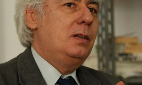 „Suveranii României  Monarhia, o soluţie?“, o nouă carte de Lucian Boia jpeg