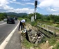 Accident grav pe DN7 - E81 Valea Oltului în Bujoreni - Vâlcea un autoturism s-a răsturnat în şanţ Foto Adevărul