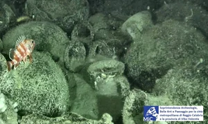 Epava unei nave din secolul al V-lea î.Hr., descoperită în apele Mării Ionice (© Soprintendenza ABAP per la città di Reggio Calabria e Vibo Valentia)