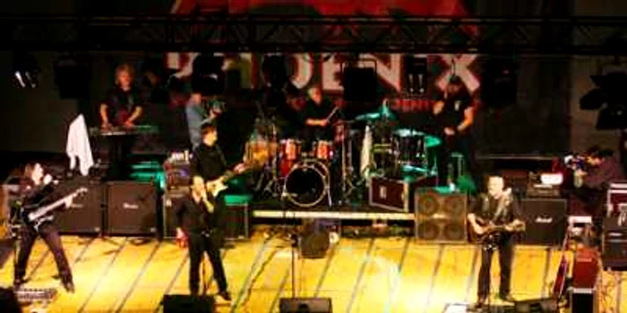 Concertul Phoenix are loc la Sala Polivalentă, chiar dacă lucrările de modernizare a acesteia nu s-au terminat