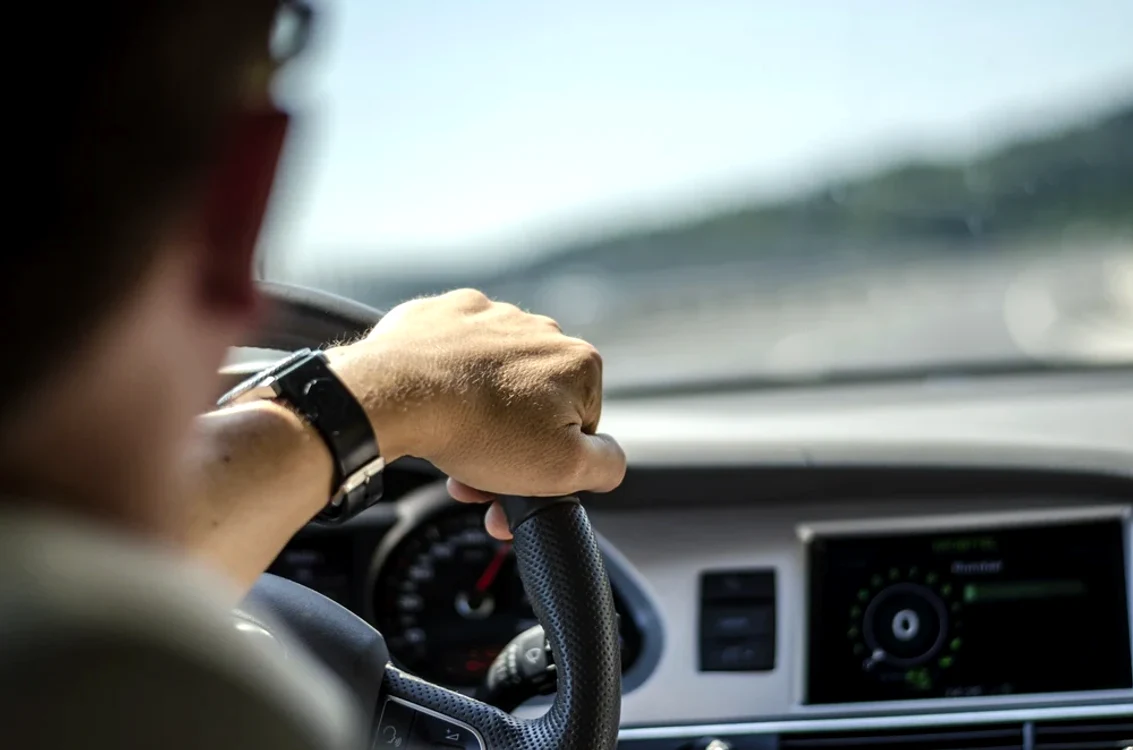 Scade vârsta la care se poate obține permise de conducere FOTO Shutterstock