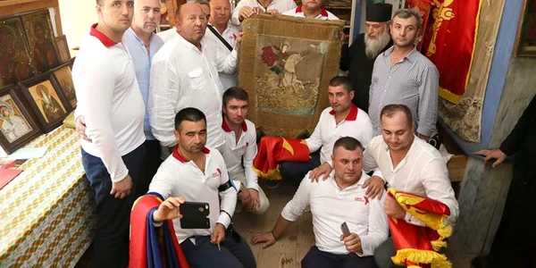 Igor Dodon pe muntele Athos