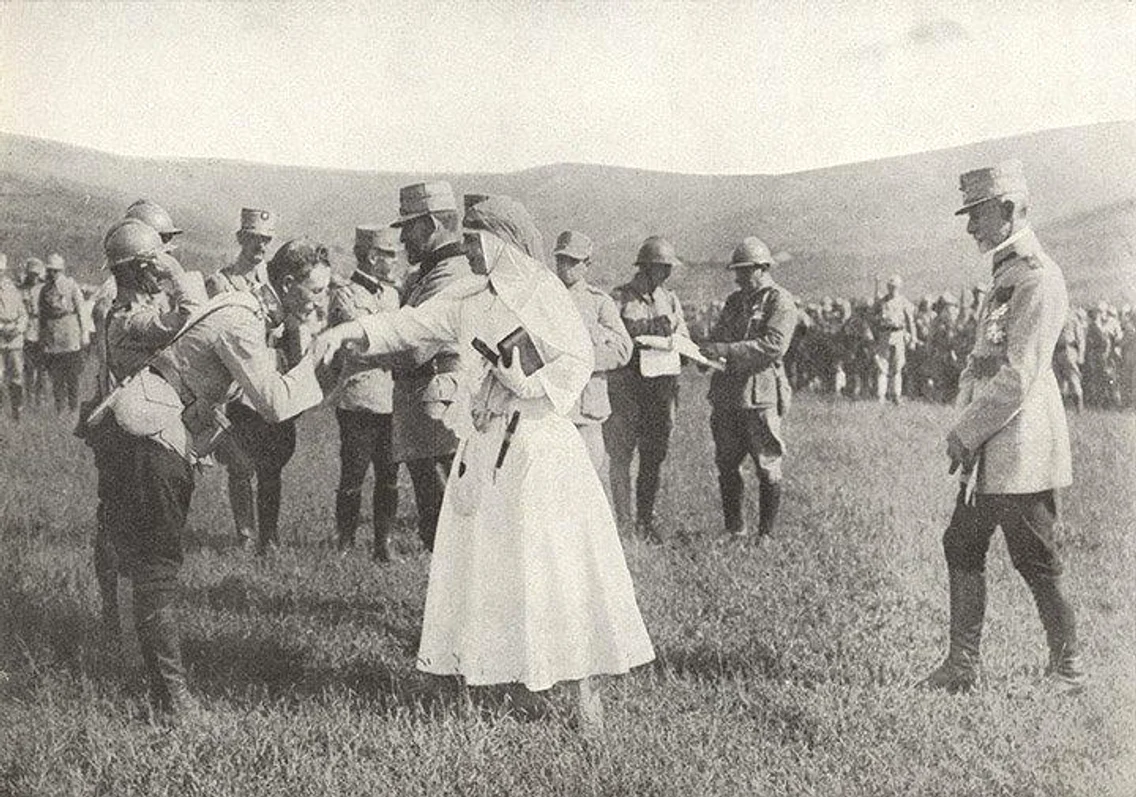 historia ro undefined jpeg