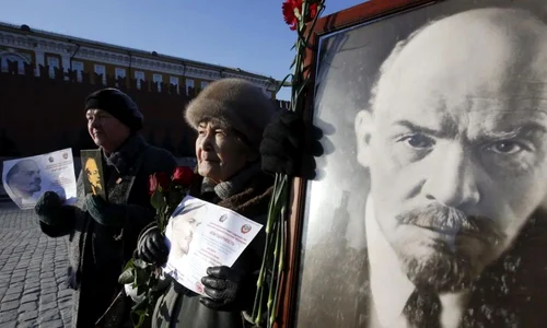 Lenin declasificat: Cum și a pierdut credibilitatea mitul lui Lenin jpeg