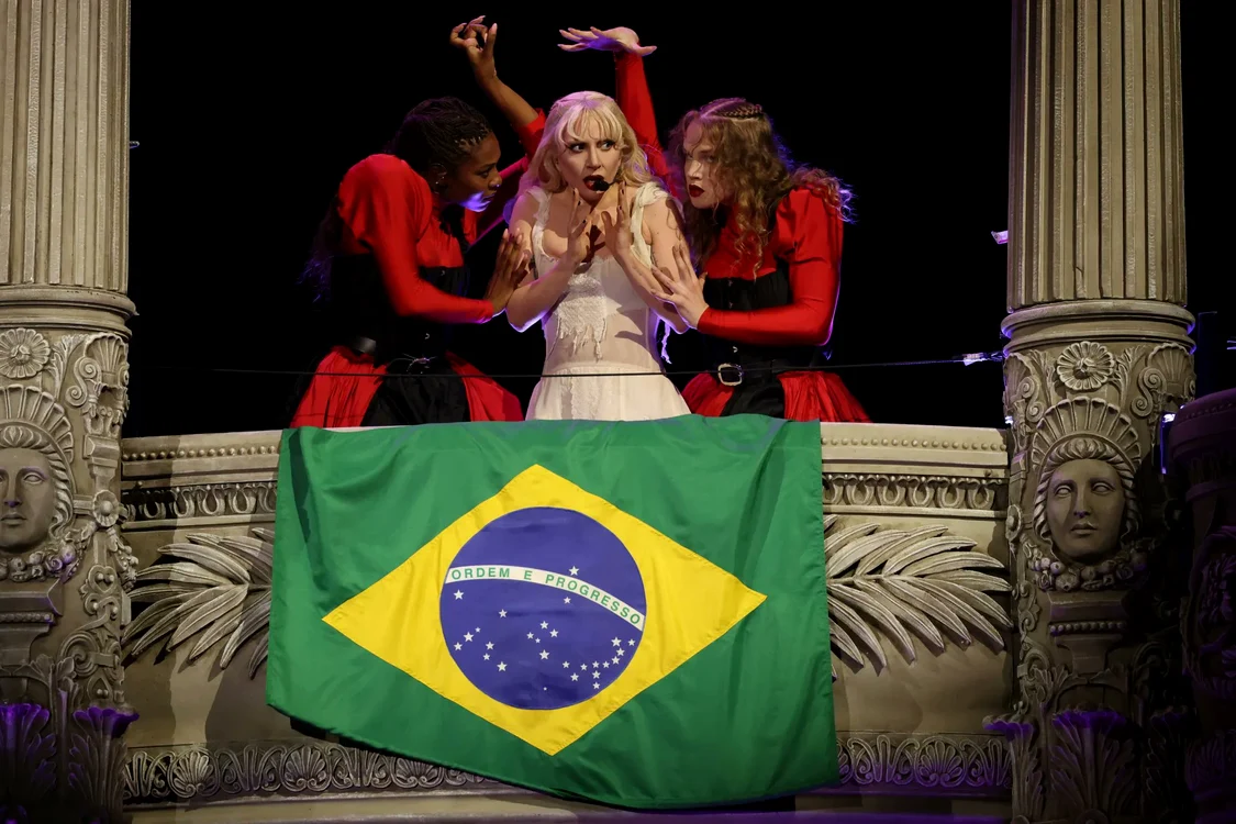 Lady Gaga, din Rio de Janeiro FOTO: X