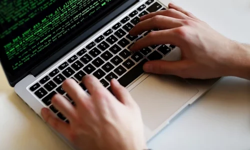 Posta Romana atac cibernetic Facebook jpg