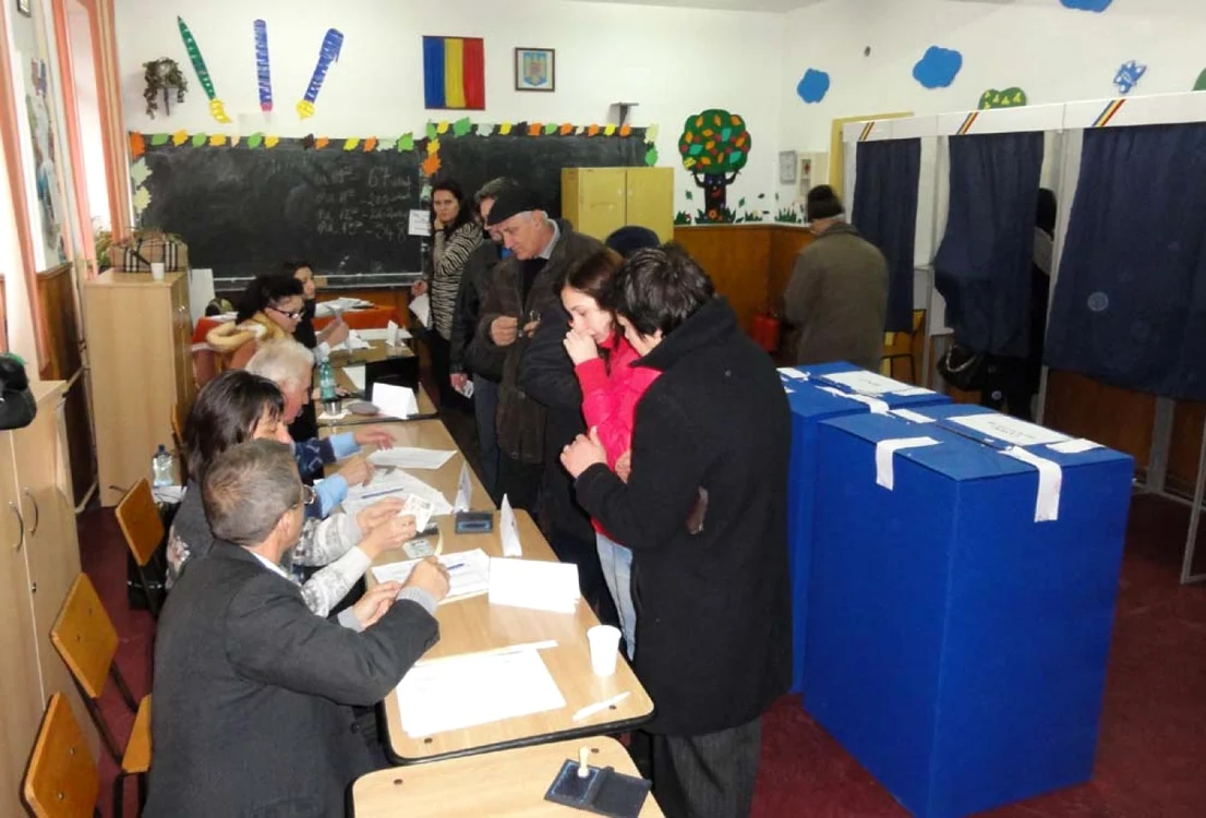 La mai puţin de două luni, slătinenii sunt chemaţi din nou la vot... (Foto: Mugurel Manea)