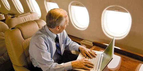 laptop avion foto flightglobal.com