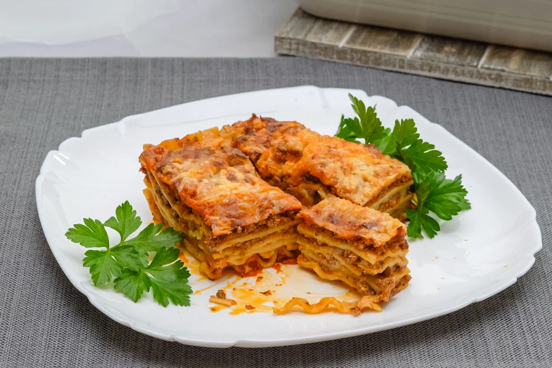 Lasagna  Sursa foto shutterstock 2175484813 jpg