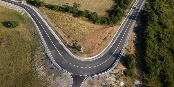 Drum nou între Crivobara şi Visma FOTO Cristian Moş