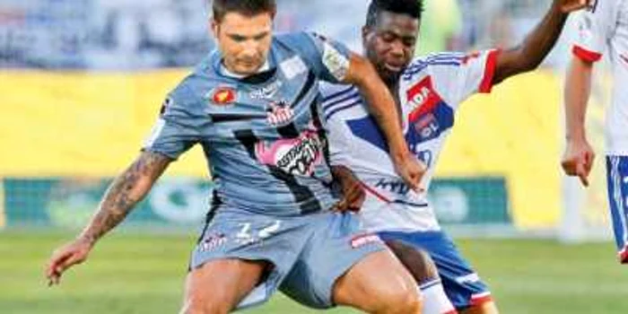 Mutu nu a reuşit să se acomodeze la Ajaccio