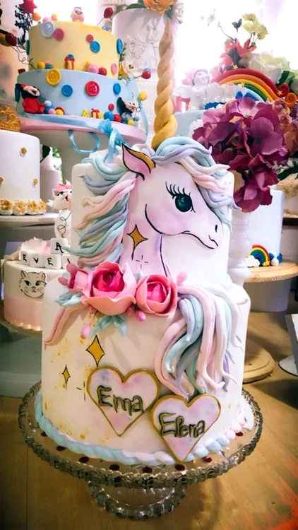 Torturile cu figurine, veritabile opere de artă. Foto: Arhivă personală