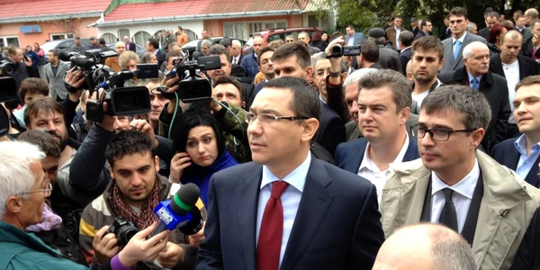 Victor Ponta santier DN 29 Botosani-Suceava FOTO Dinu Zara
