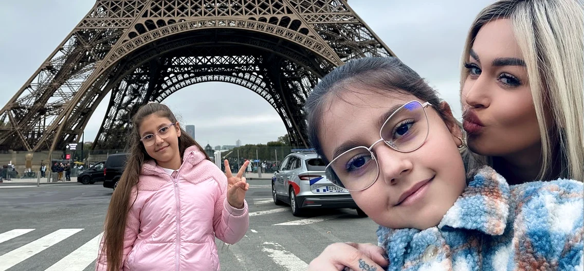 Banner Misha și Maya