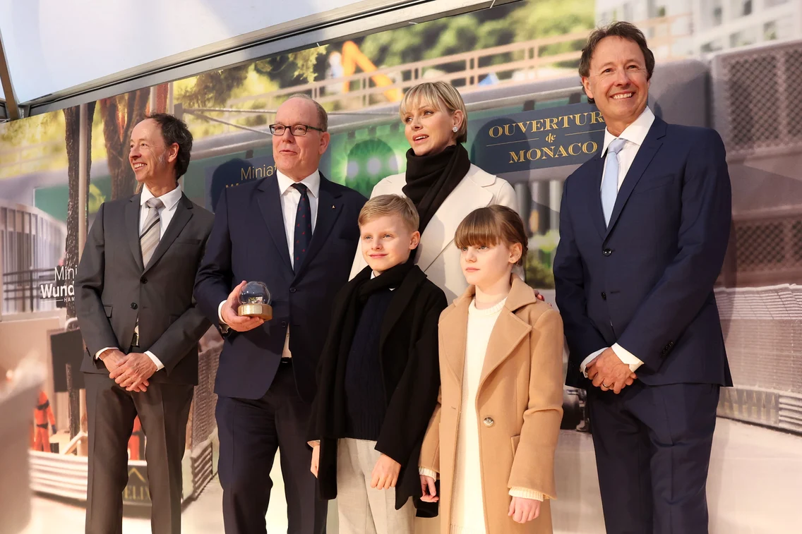 Charlene și Albert de Monaco împreună cu copiii în Germania, la Hamburg, Foto GettyImages