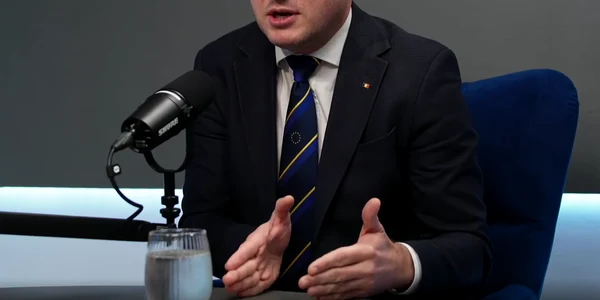 irineu darau foto adevarul png