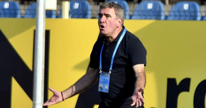 Gică Hagi promite că fotbalul românesc mai are doi jucători de mare perspectivă. Foto Sportpictures