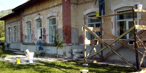 Comisia va verifica dacă şcolile sunt pregătite pentru a primi elevii