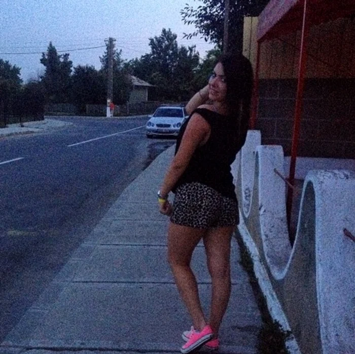 Ioana a făcut plângere la Poliţie pentru lovire