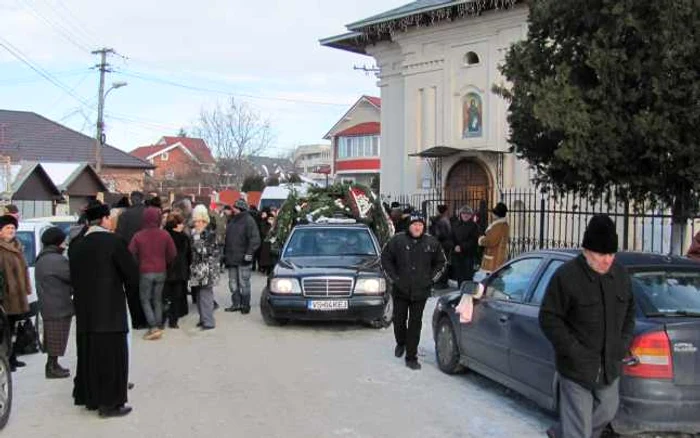 Aurel Găvan, fost primar de Bârlad, condus pe ultimul drum de Bobotează FOTO Sabina Ghiorghe