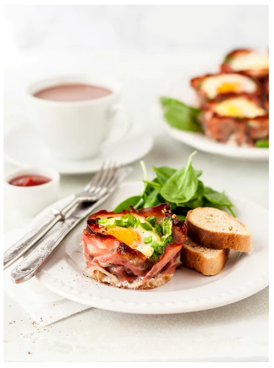 
    Cuibulețe surpriză  