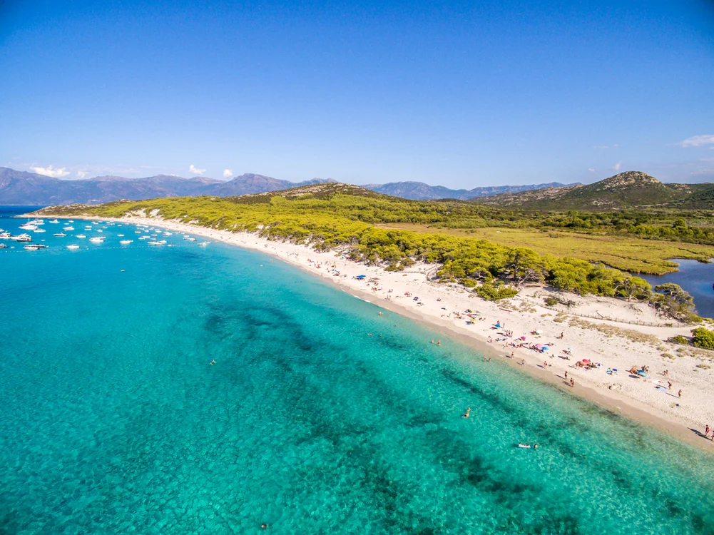 Cele mai liniștite plaje din Franța. Foto: expedia.co.in