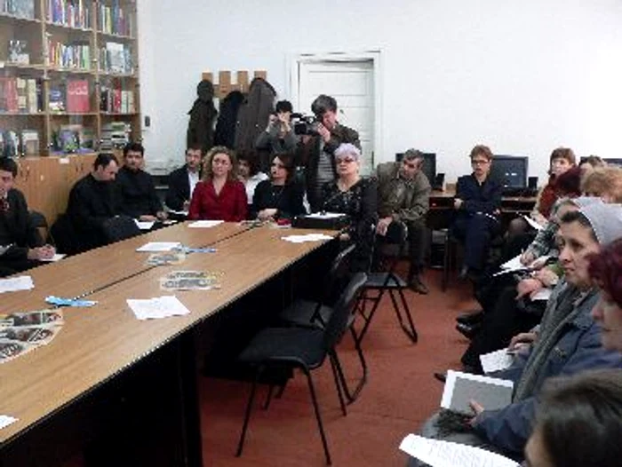Bacău: Casa Corpului Didactic pregătește metodiști