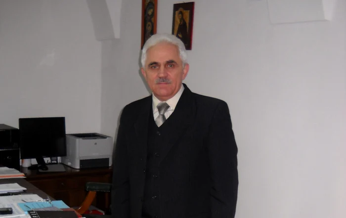Achim Moise rectorul Universităţii din Alba Iulia
