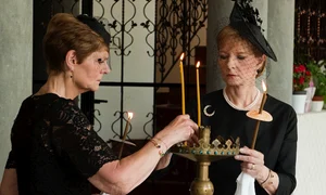 Majestatea Sa Margareta in doliu si Principesa Elena la parastasul de 7 ani pentru Regina Ana la Curtea de Arges   Daniel Angelescu, Casa Majestatii Sale 2 jpeg