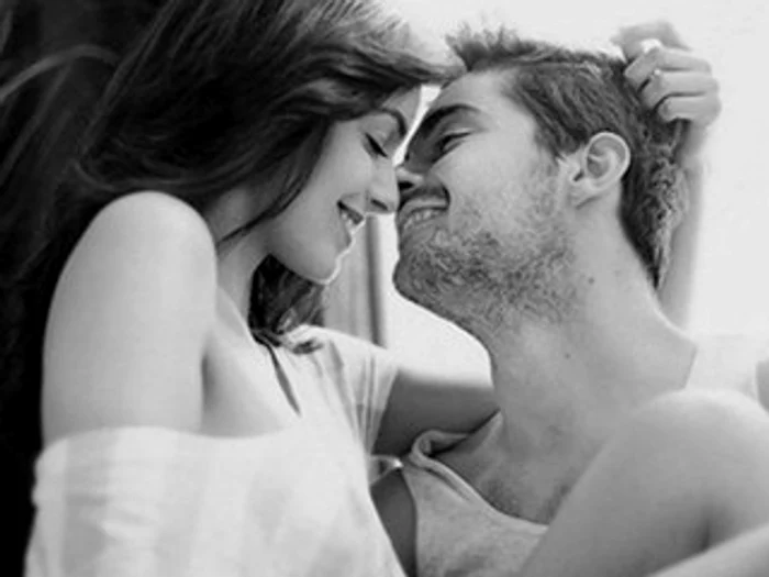 
    Sexul reprezintă un aspect important al unei relaţii, însă nu va face ca relaţia să dureze o veşniciefoto: 123RF  