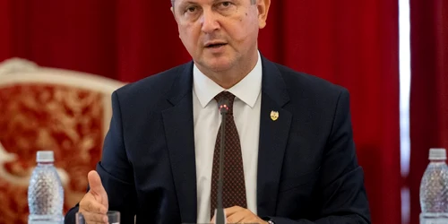 Titus Corlățean foto facebook png