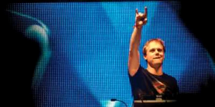 Cei mai mari DJ ai lumii mixează la Năvodari