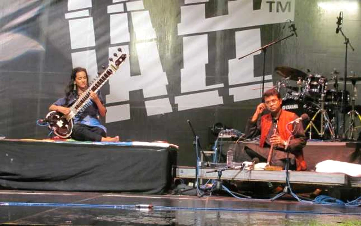Festivalul programează mai multe concerte de muzică jazz