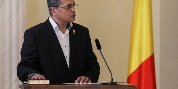 Depunere jurământ ministru Investiţii Protecte Europene şi ministru Cercetare - Marcel Boloş - 3 mai 2022 / FOTO Inquam Photos / Octav Ganea