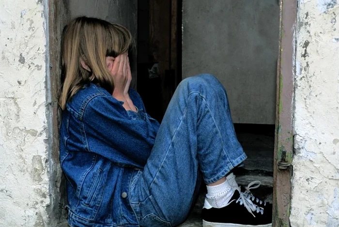 Tatăl copiilor s-a întors de urgență în țară Foto: Pixabay