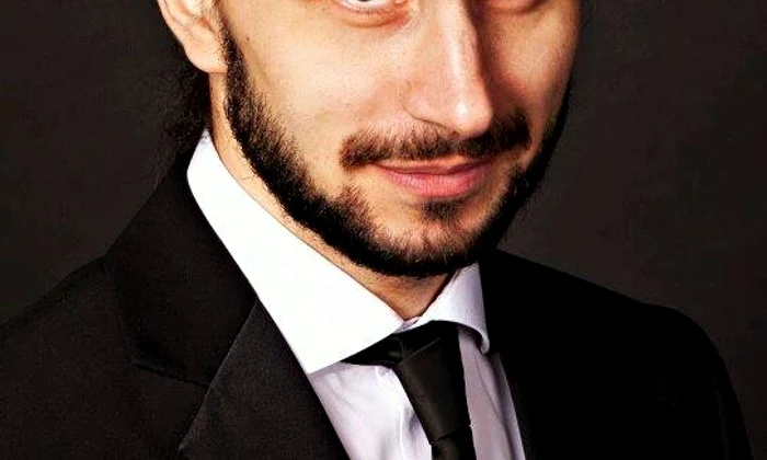 Adrian Nour jpeg