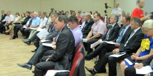 Şedinţa de constituire s-a desfăşurat fără incidente