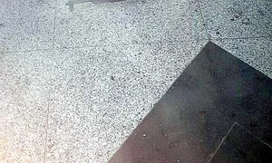 Mitraliera unuia dintre atentatori  jpeg