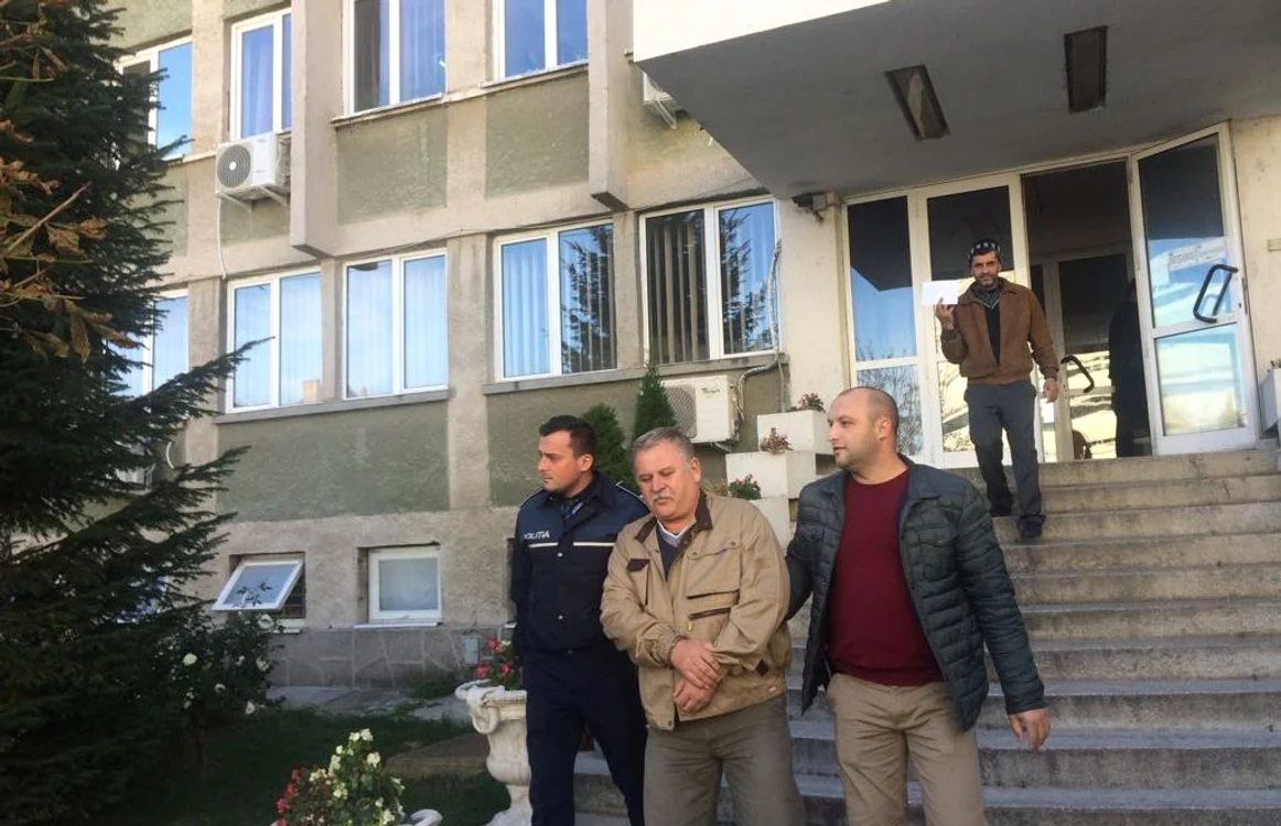 Bărbatul a fost reţinut pentru 24 de ore