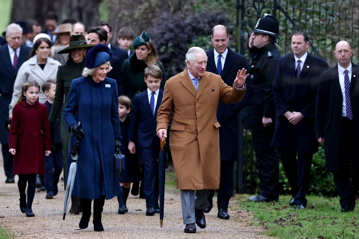 Familia regală britanică, după slujba de Crăciun