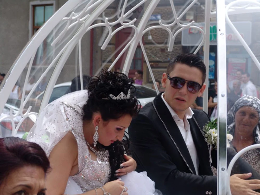 Nunta ţigănească din Lugoj. FOTO: Redeşteptarea