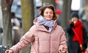 Helena Christensen, fără machiaj pe stradă jpeg