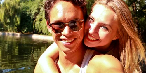 Olandezul Peter Schagen şi românca Andreea Bercu în vacanţa din România 2013 Foto Arhivă personală