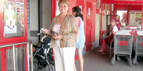 Clientul nostru, fraierul nostru