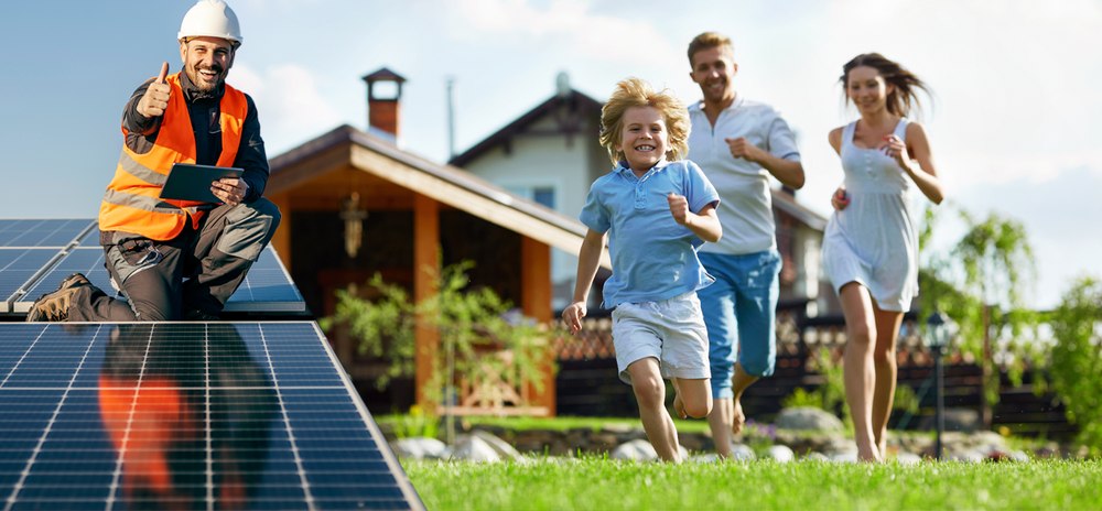 Casa verde fotovoltaice: 20 de milioane de lei rezervate pentru biserici. Ce se întâmplă cu fondurile