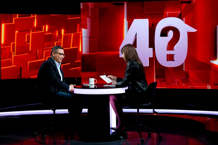 
    Victor Ponta, următorul invitat la “40 de întrebări cu Denise Rifai”Foto: Kanal D  