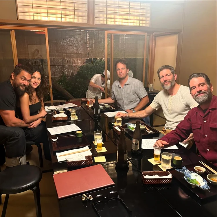 Jason Momoa în Japonia, Instagram (1) jpg